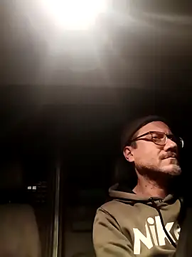 Amaras5's cam snapshot