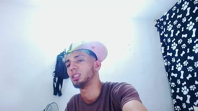 Gregory_hard live sex cam