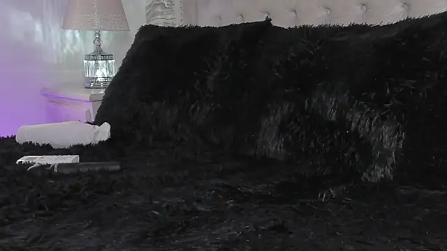 Kev_jenner live sex cam