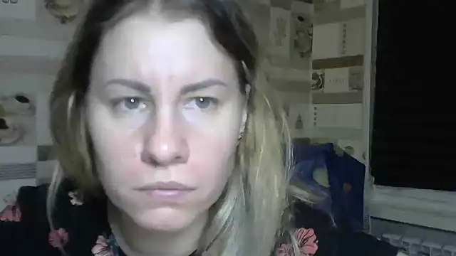 TherestlessKitty's cam snapshot