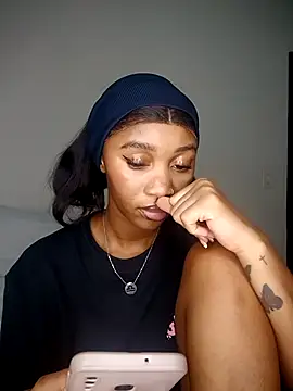 Hannah_107 live sex cam