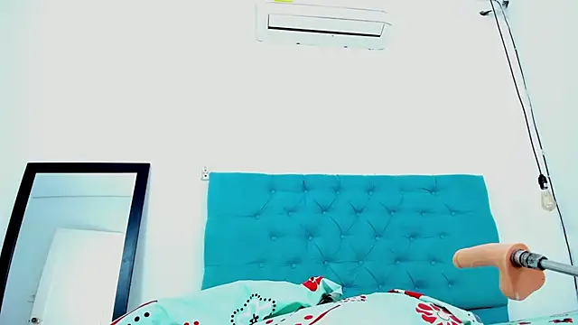 cris_dulce's cam snapshot