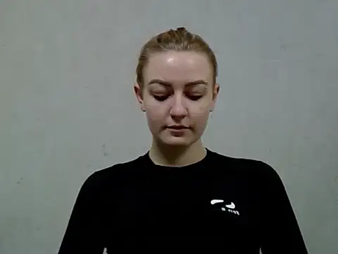 KelGrov2's cam snapshot