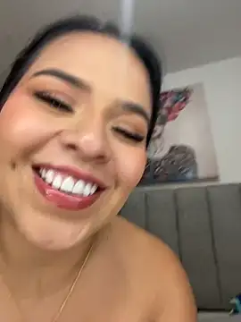 itsdanividarte's cam snapshot