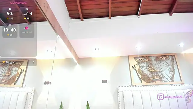 _EmilyJireh_'s cam snapshot