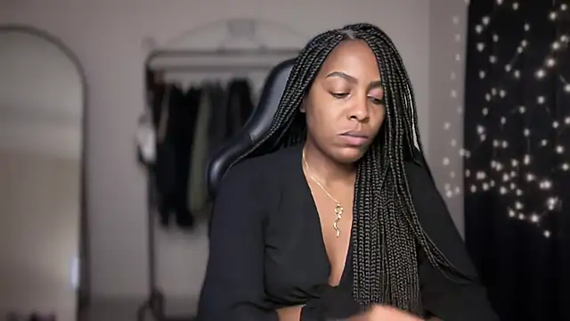 br_girl's cam snapshot