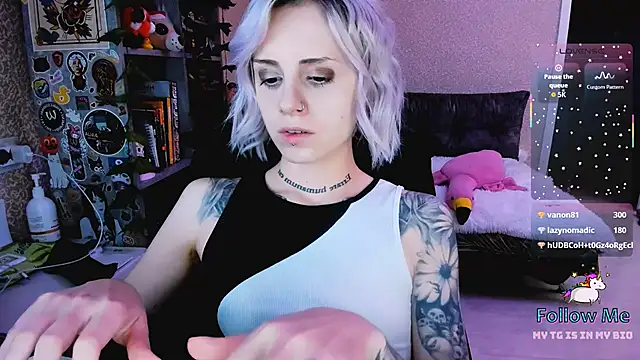 NaniMoore's cam snapshot