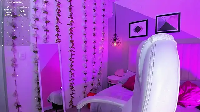 Bella_walker_'s cam snapshot