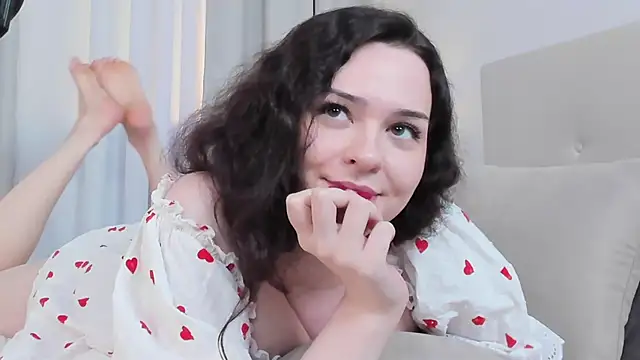 Camilla_Rowen's cam snapshot