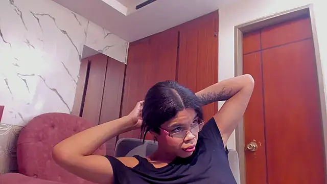 evelyn_wine live sex cam