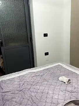 Nikki_Hoee's cam snapshot