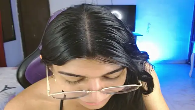 engielphoenis14 live sex cam