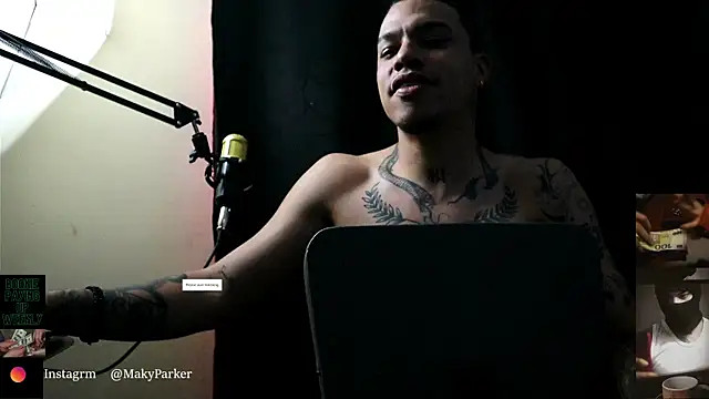 AlphaMasterXxx's cam snapshot