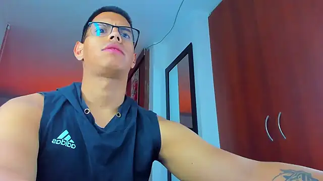 _John_Boy_'s cam snapshot