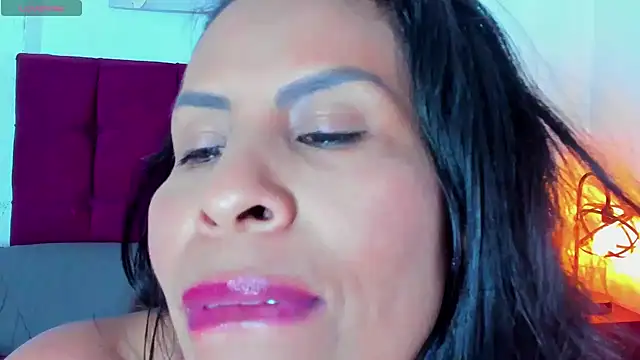 Anthonelaa__'s cam snapshot