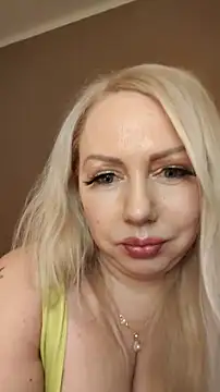 MarinaMargo live sex cam