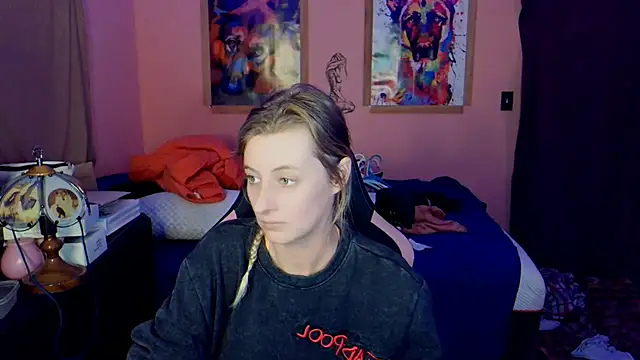 AsiaGoesPro's cam snapshot