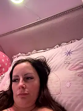 nightingale27's cam snapshot