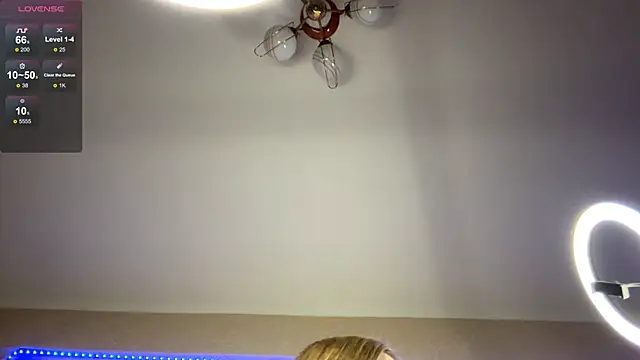 HalfUndone live sex cam