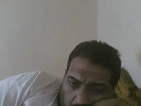 elpoop7305's cam snapshot