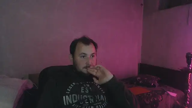 BIG-COCK-OMG's cam snapshot