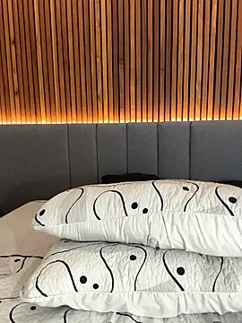 EmiilyAdams_ live sex cam