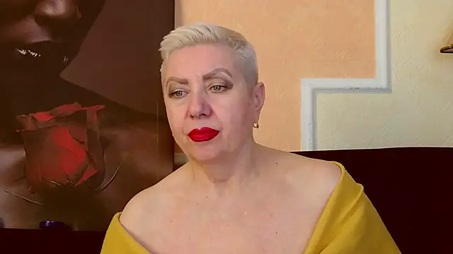 LadyPosh's cam snapshot