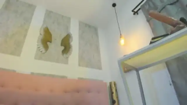 zhamira_21's cam snapshot