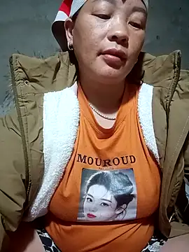 MinaYangon502's cam snapshot