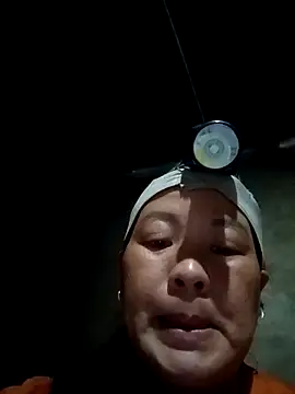 MinaYangon502's cam snapshot