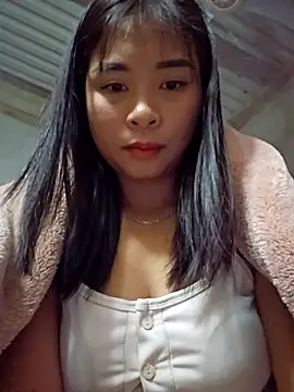 Squirrel-Pear's cam snapshot