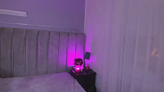 EvaaStevens live sex cam