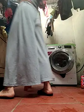 Basanis68's cam snapshot