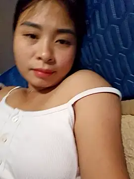 Squirrel-Pear's cam snapshot