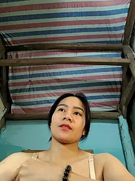 Hotgirl_2zz's cam snapshot