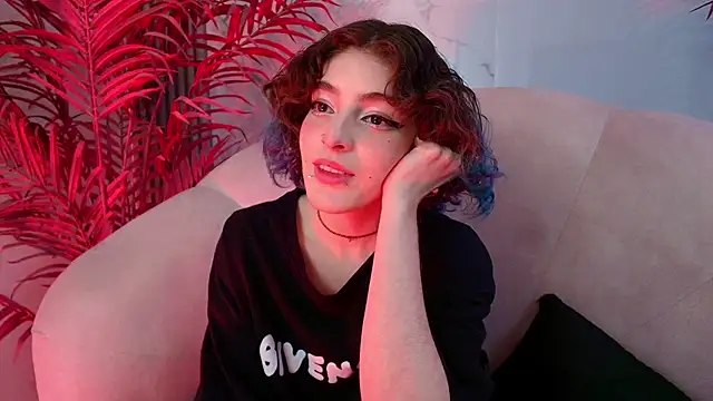 EvaHalsey's cam snapshot