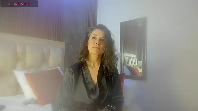 linda_cabal's cam snapshot