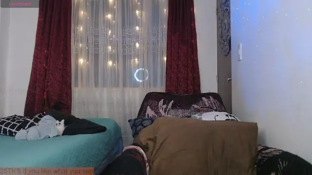 Marci_owo's cam snapshot