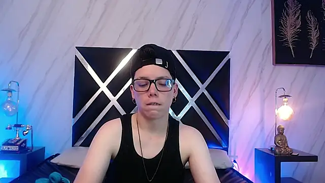 SpencerMontgomery's cam snapshot