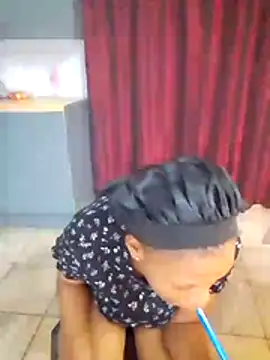 Bubbles156's cam snapshot