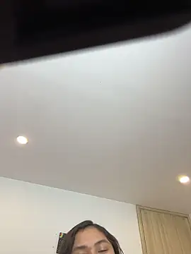 KarlaWild's cam snapshot