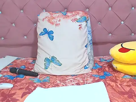 sharonbrown28's cam snapshot