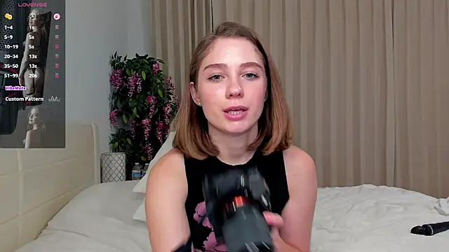 MyLoveEllen's cam snapshot