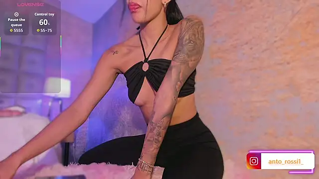 AntonellaRossi's cam snapshot