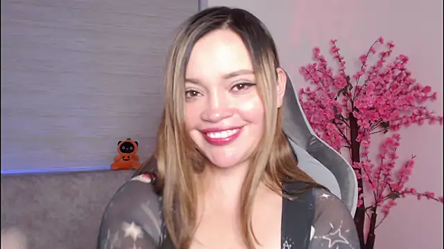 aliiceFM's cam snapshot