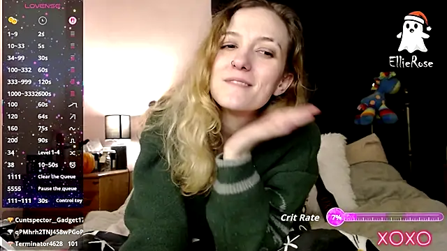 EllieeRose live sex cam