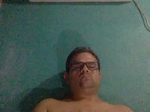 Katracho6969's cam snapshot