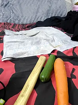 yazin19's cam snapshot