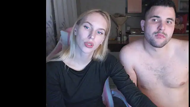 Elsa_Li's cam snapshot