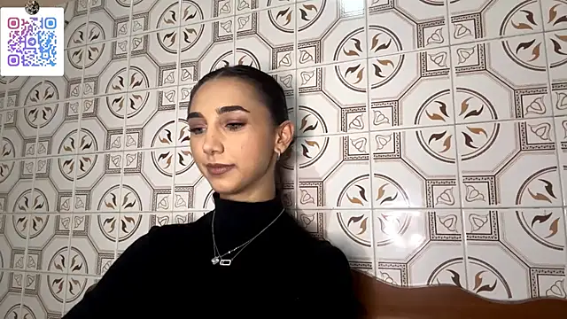 LinaMour's cam snapshot